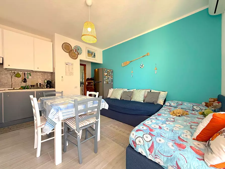 Immagine 4 di Appartamento in vendita  in Via Barcellona a Badesi