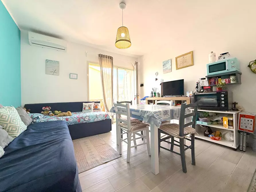 Immagine 8 di Appartamento in vendita  in Via Barcellona a Badesi