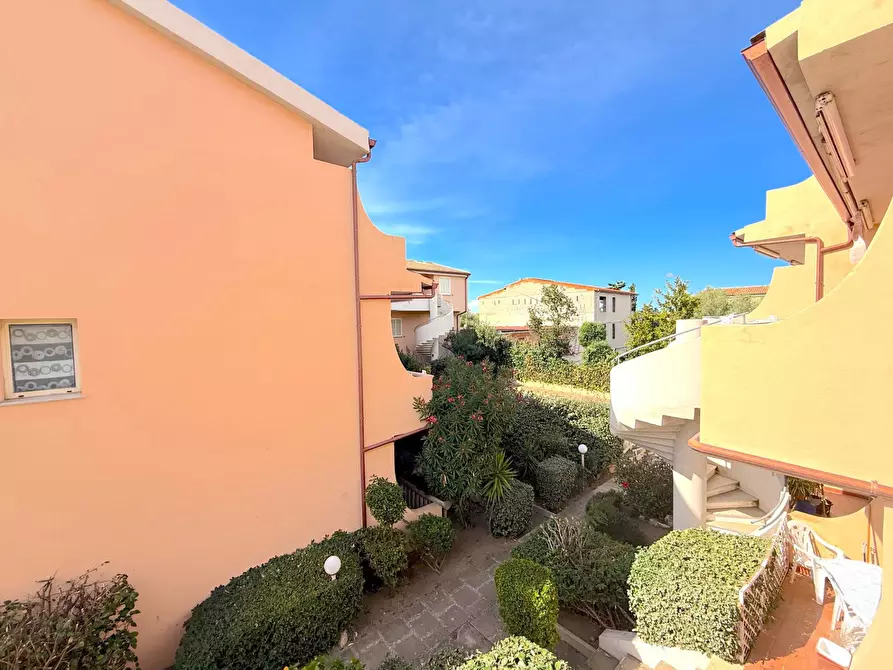 Immagine 9 di Appartamento in vendita  in Via Barcellona a Badesi