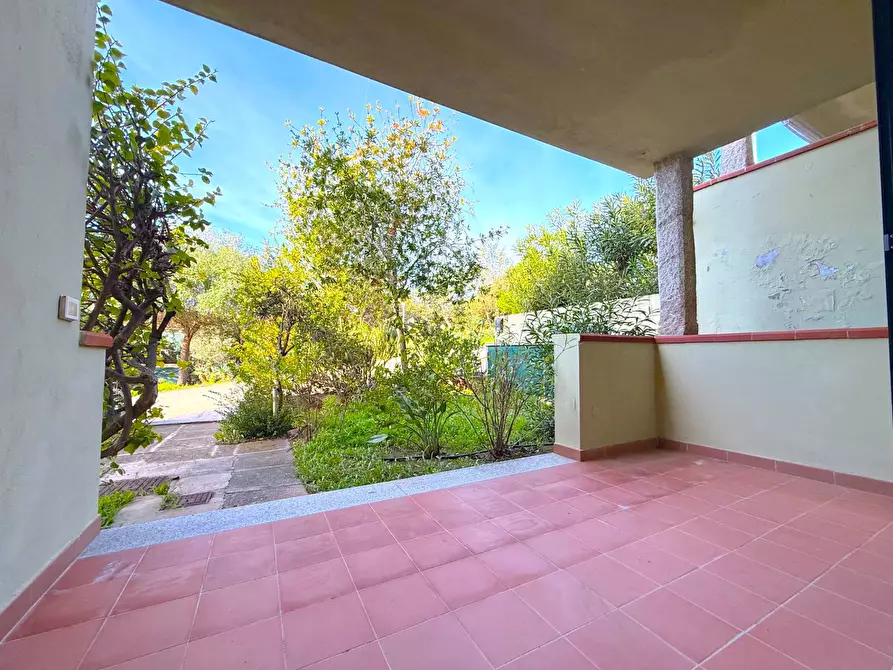 Immagine 21 di Appartamento in vendita  in Via Ugo Foscolo a Badesi