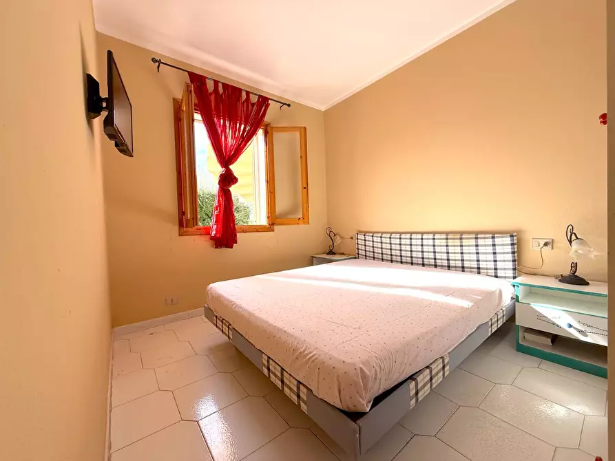 Immagine 7 di Appartamento in vendita  in VIA UGO FOSCOLO a Badesi