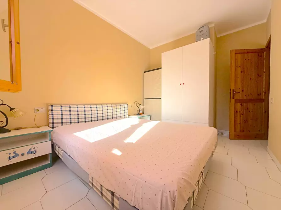 Immagine 8 di Appartamento in vendita  in VIA UGO FOSCOLO a Badesi