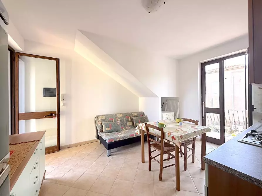 Immagine 5 di Appartamento in vendita  in Via Italia a Valledoria