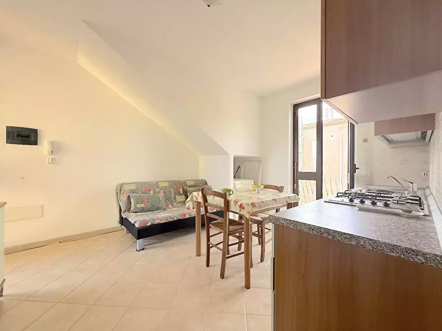 Immagine 12 di Appartamento in vendita  in Via Italia a Valledoria
