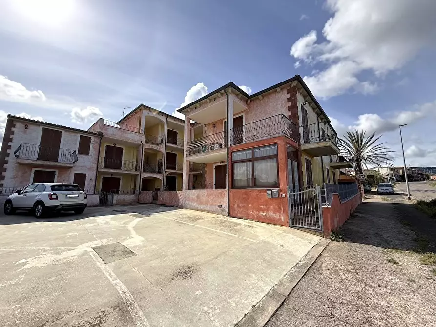 Immagine 15 di Appartamento in vendita  in Via Italia a Valledoria