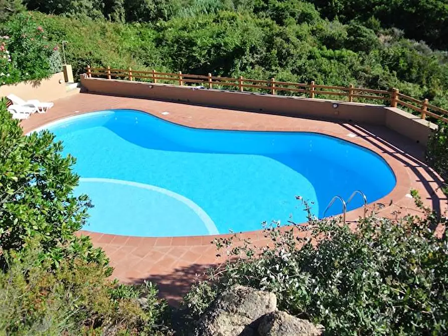Immagine 3 di Villetta a schiera in vendita  in Via La Sarrera sn a Trinità D'agultu E Vignola