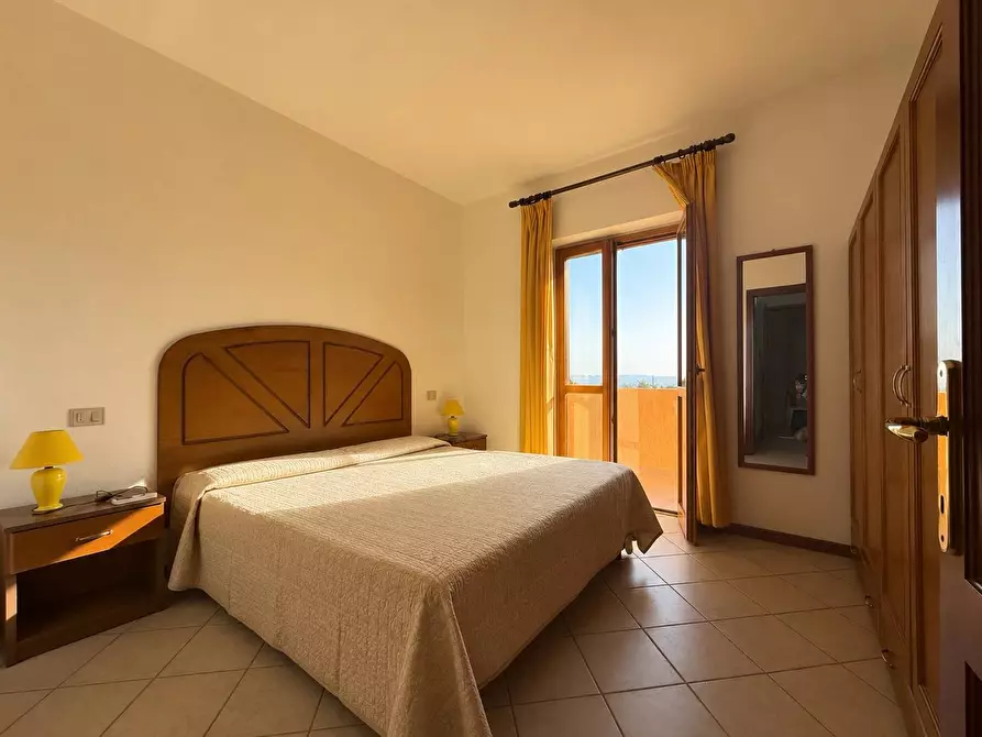 Immagine 3 di Appartamento in vendita  a Trinità D'agultu E Vignola