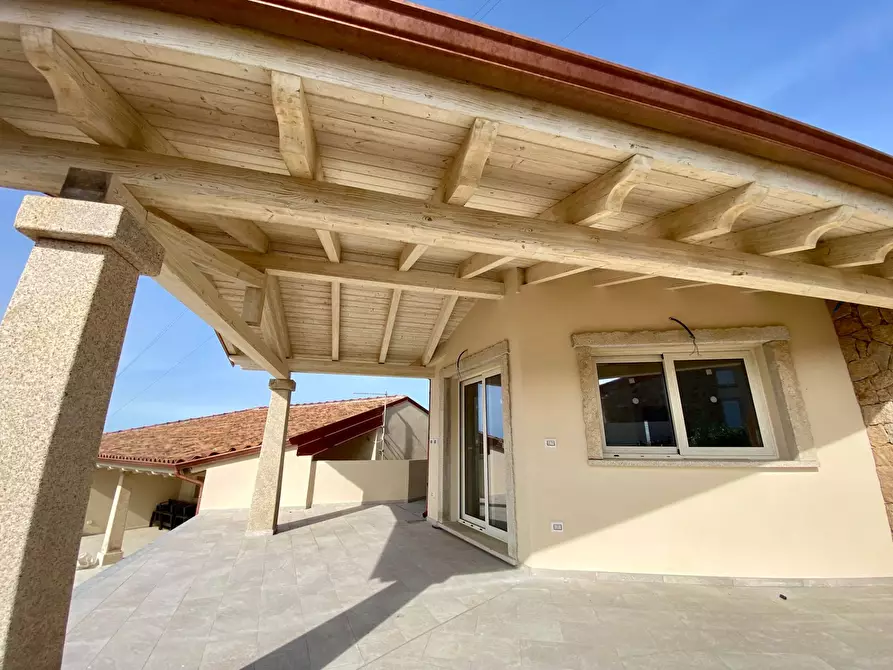 Immagine 13 di Villa in vendita  in Isola Rossa a Trinità D'agultu E Vignola