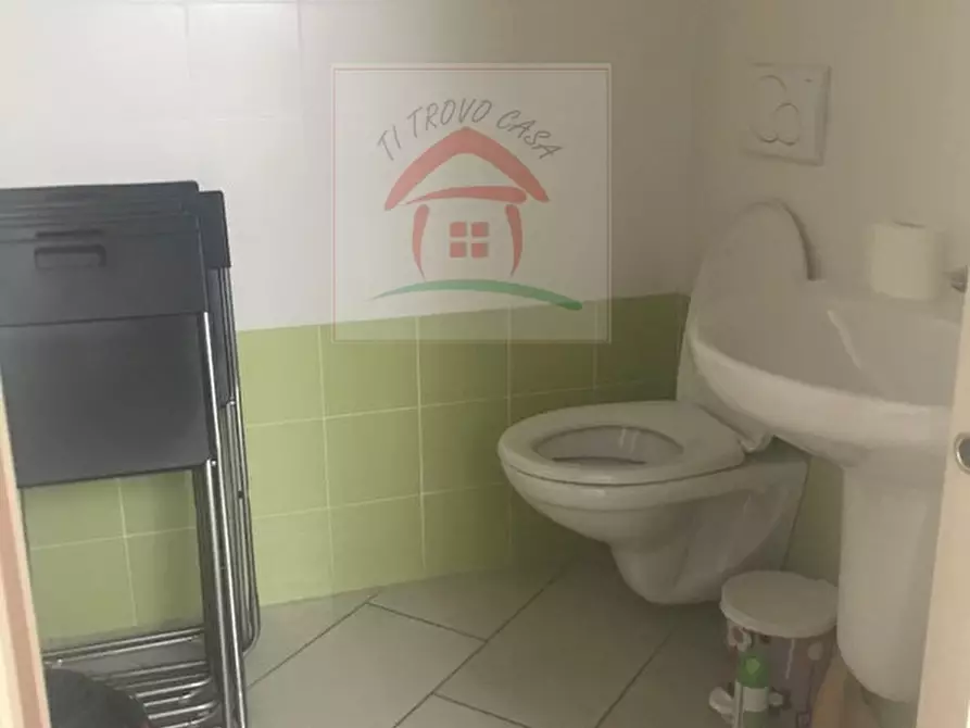Immagine 6 di Ufficio in affitto  a Pergine Valsugana