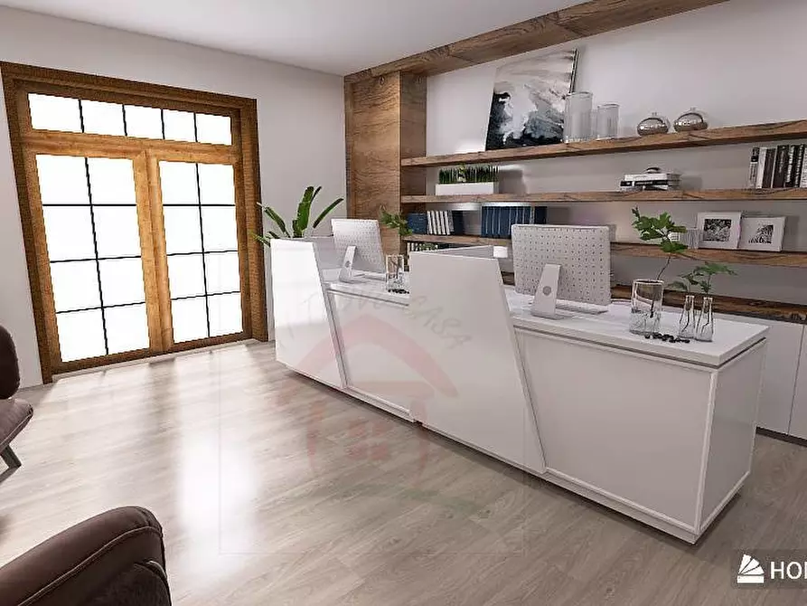 Immagine 2 di Negozio in affitto  a Caldonazzo