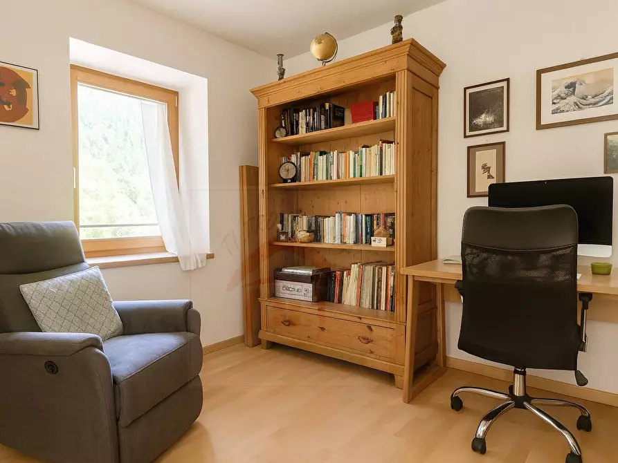 Immagine 9 di Appartamento in vendita  in Fraz. Quaras 18 a Segonzano