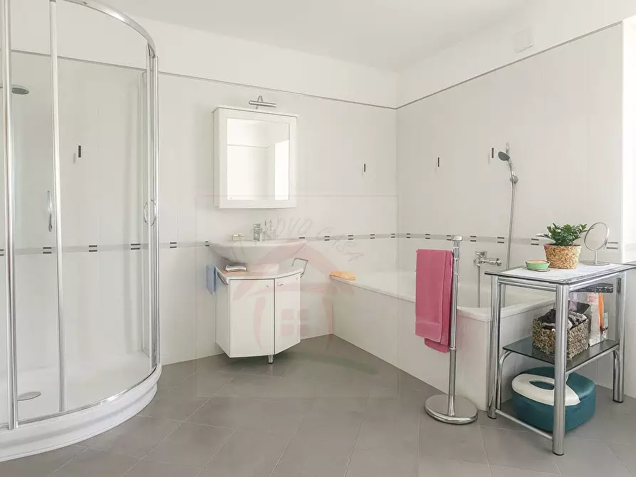 Immagine 14 di Appartamento in vendita  in Fraz. Quaras 18 a Segonzano