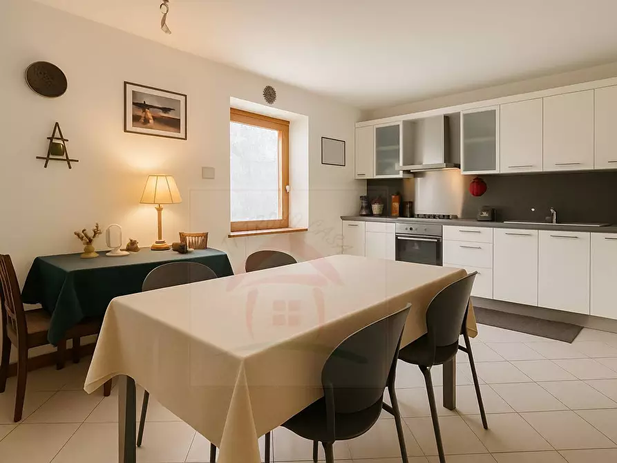 Immagine 4 di Appartamento in vendita  in Fraz. Quaras 18 a Segonzano