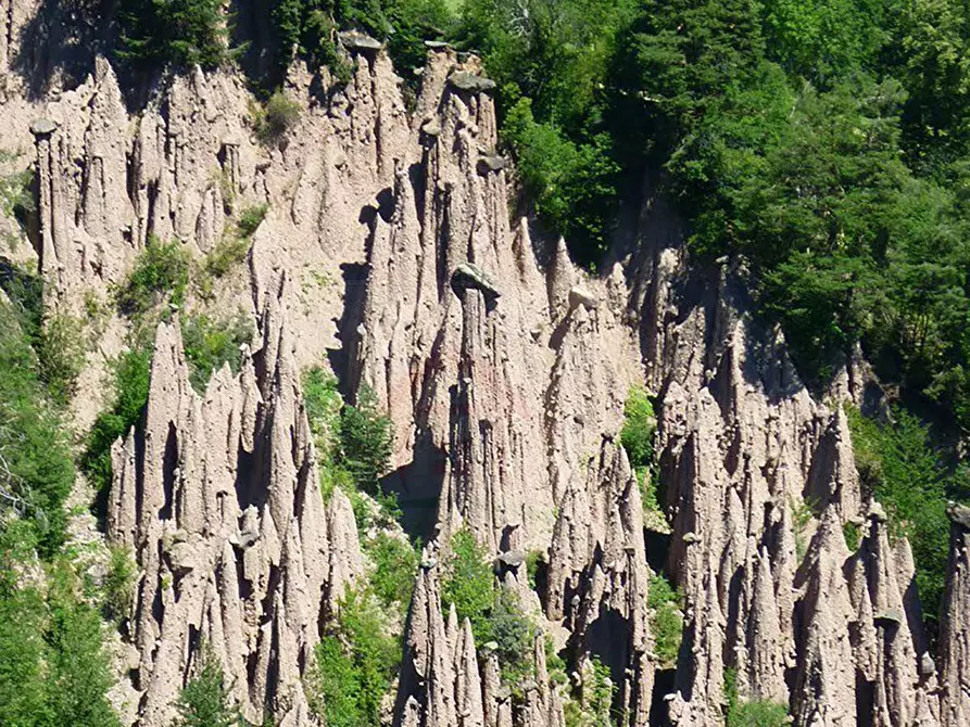 Immagine 25 di Appartamento in vendita  in Fraz. Quaras 18 a Segonzano