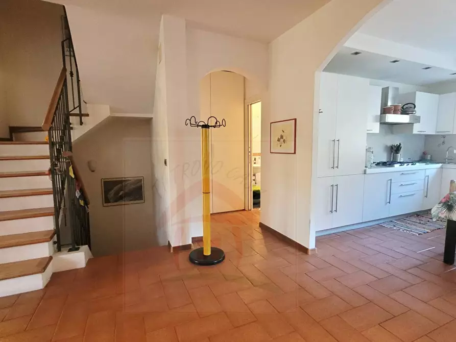 Immagine 5 di Appartamento in vendita  a Trento