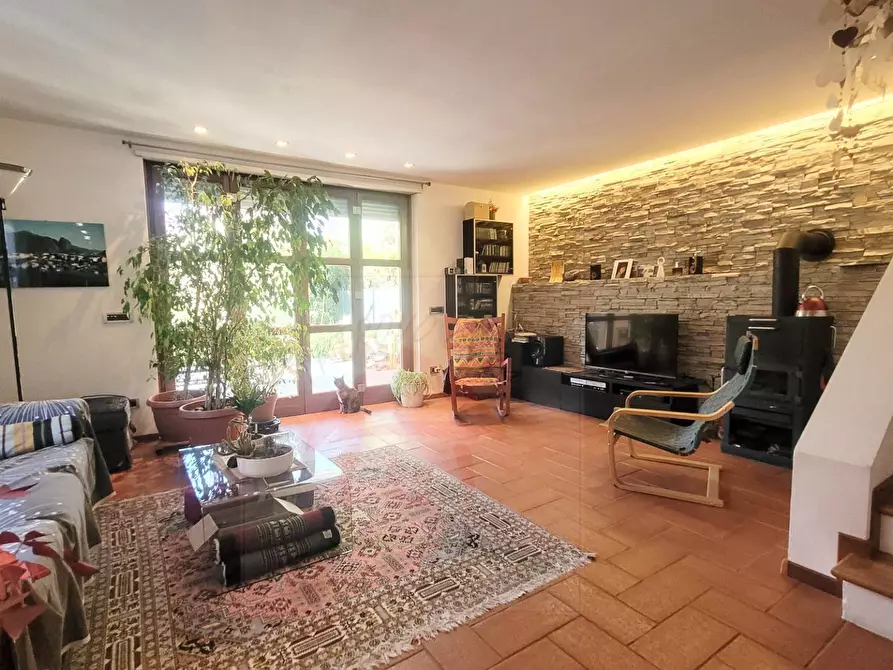 Immagine 2 di Appartamento in vendita  a Trento