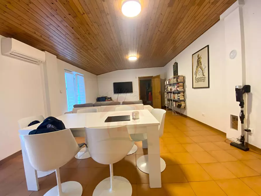 Immagine 6 di Appartamento in affitto  a Mezzolombardo