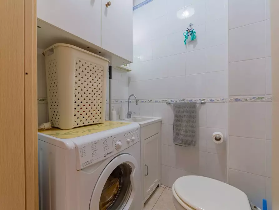 Immagine 23 di Appartamento in vendita  in VIA LUIGI CARDONE 2 a Vasto