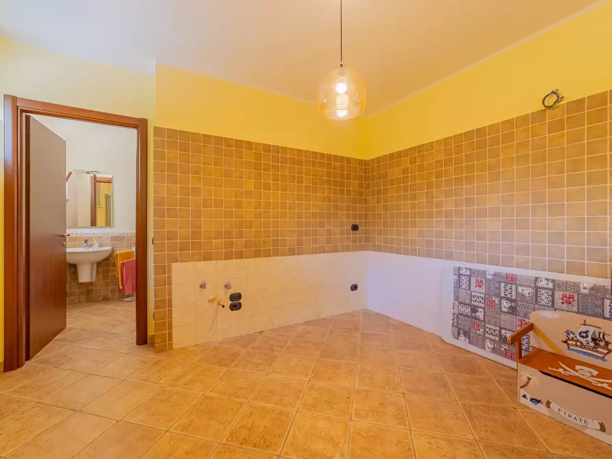 Immagine 40 di Appartamento in vendita  in VIA CAMILLO D'ONOFRIO 5 a Vasto