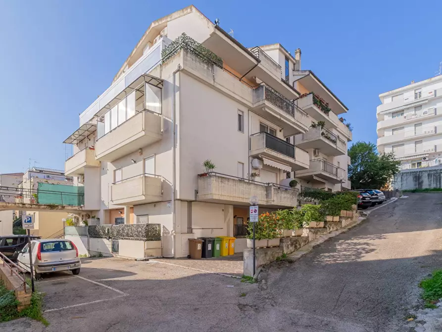 Immagine 35 di Appartamento in vendita  in VIA PALERMO 23 a Vasto