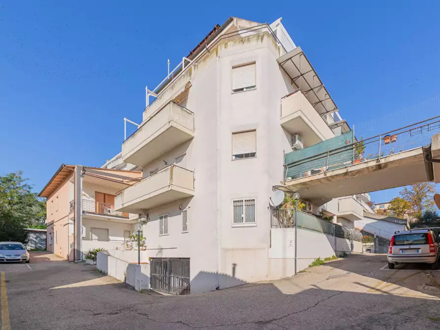 Immagine 36 di Appartamento in vendita  in VIA PALERMO 23 a Vasto