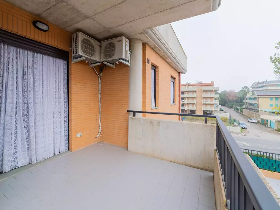 Immagine 5 di Appartamento in vendita  in Via Federico Fellini 8 a Vasto