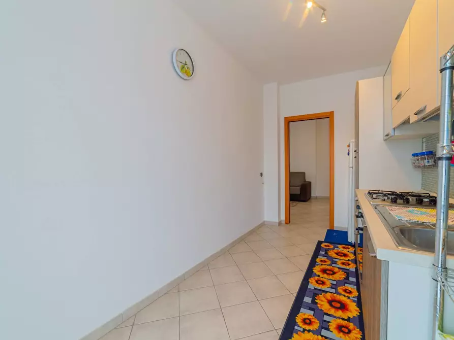 Immagine 10 di Appartamento in vendita  in Via Federico Fellini 8 a Vasto