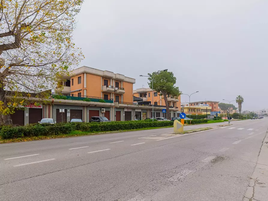 Immagine 23 di Appartamento in vendita  in Via Federico Fellini 8 a Vasto