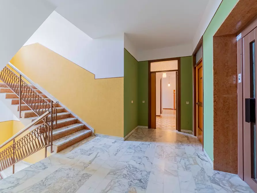 Immagine 26 di Appartamento in vendita  in MARCHESANI ALFONSO 56 a Vasto