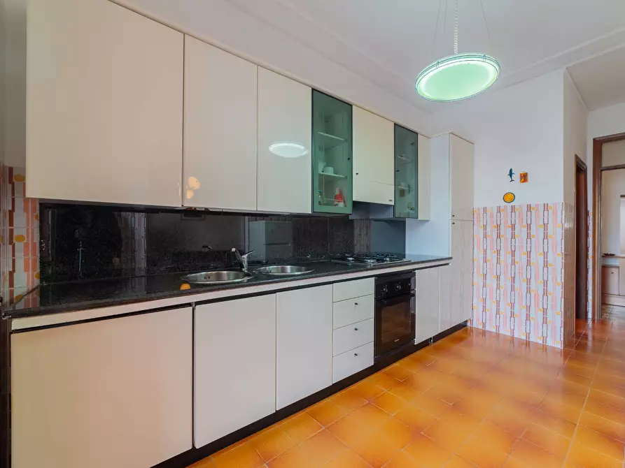 Immagine 4 di Appartamento in vendita  in MARCHESANI ALFONSO 56 a Vasto