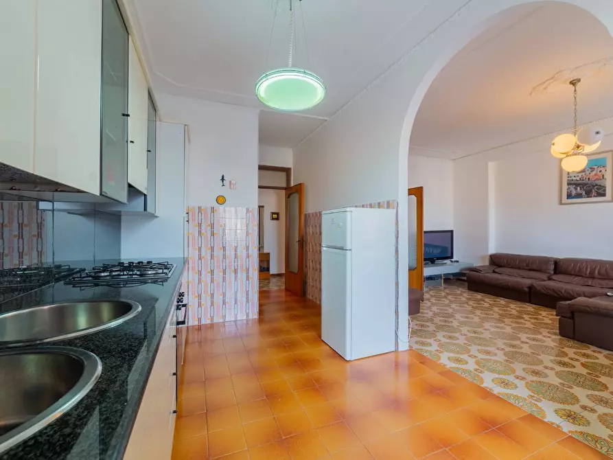 Immagine 6 di Appartamento in vendita  in MARCHESANI ALFONSO 56 a Vasto