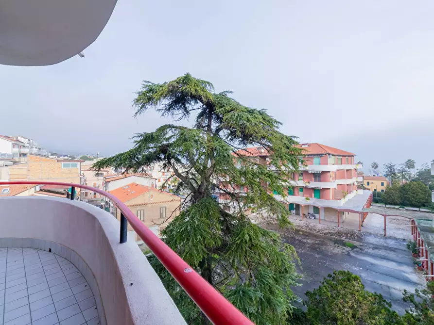 Immagine 12 di Appartamento in vendita  in MARCHESANI ALFONSO 56 a Vasto