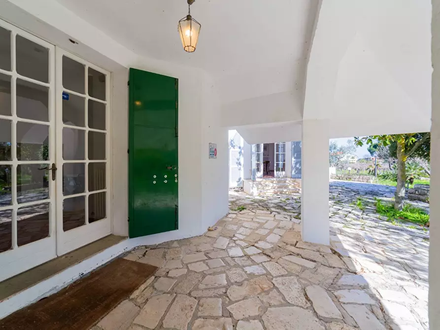 Immagine 1 di Villa in vendita  in Via Piana del Lago 47 a Casalbordino