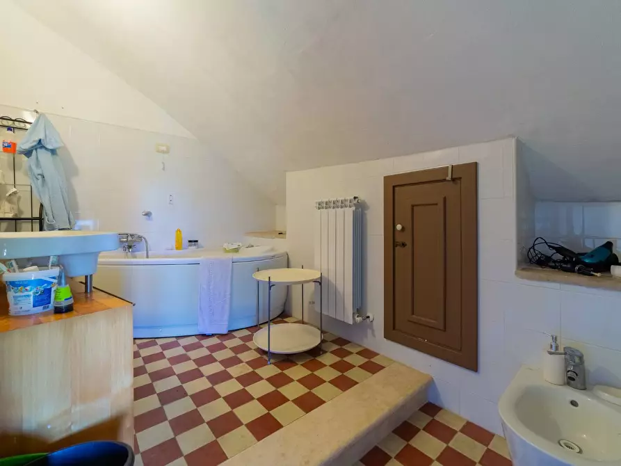 Immagine 62 di Villa in vendita  in Via Piana del Lago 47 a Casalbordino