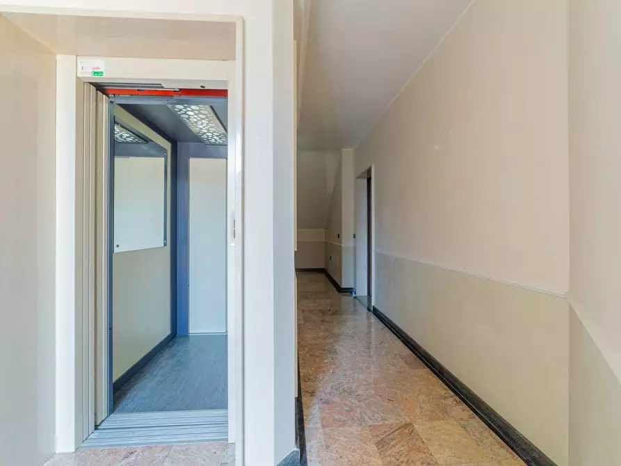 Immagine 28 di Appartamento in vendita  in VIA LUIGI CARDONE 6 a Vasto