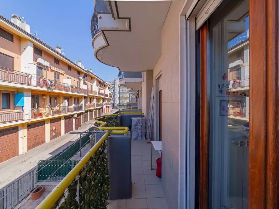 Immagine 21 di Appartamento in vendita  in VIA LUIGI CARDONE 6 a Vasto