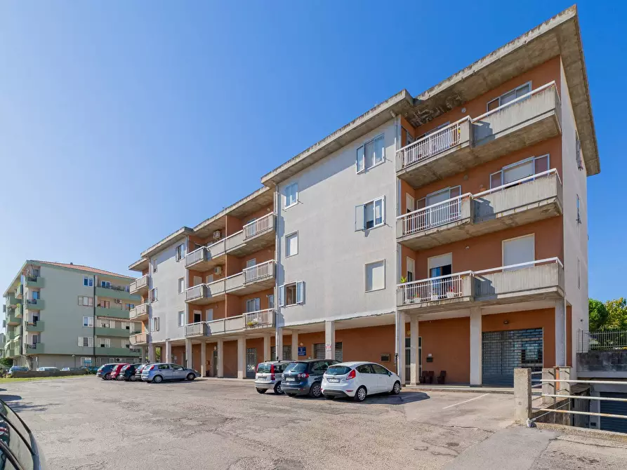 Immagine 39 di Appartamento in vendita  in VIA DELLE GARDENIE 13 a Vasto