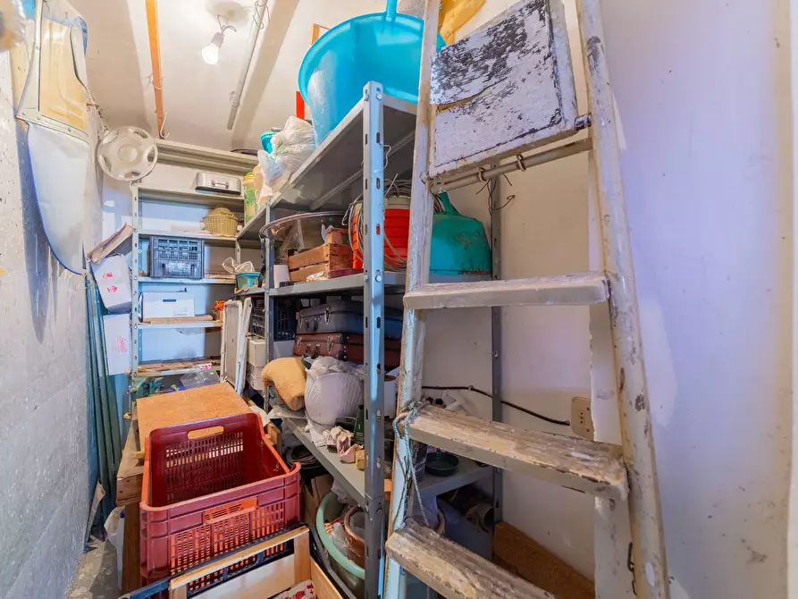 Immagine 36 di Appartamento in vendita  in VIA DELLE GARDENIE 13 a Vasto