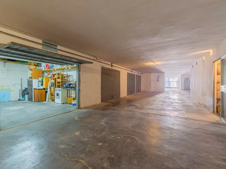 Immagine 33 di Appartamento in vendita  in VIA DELLE GARDENIE 13 a Vasto