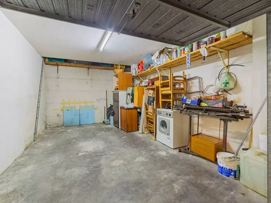 Immagine 34 di Appartamento in vendita  in VIA DELLE GARDENIE 13 a Vasto