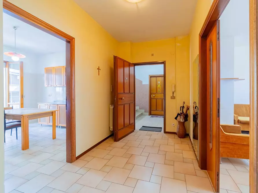 Immagine 14 di Appartamento in vendita  in VIA DELLE GARDENIE 13 a Vasto