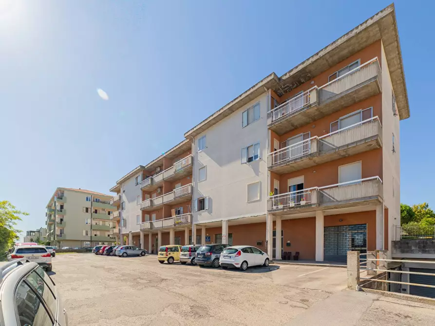 Immagine 37 di Appartamento in vendita  in VIA DELLE GARDENIE 13 a Vasto