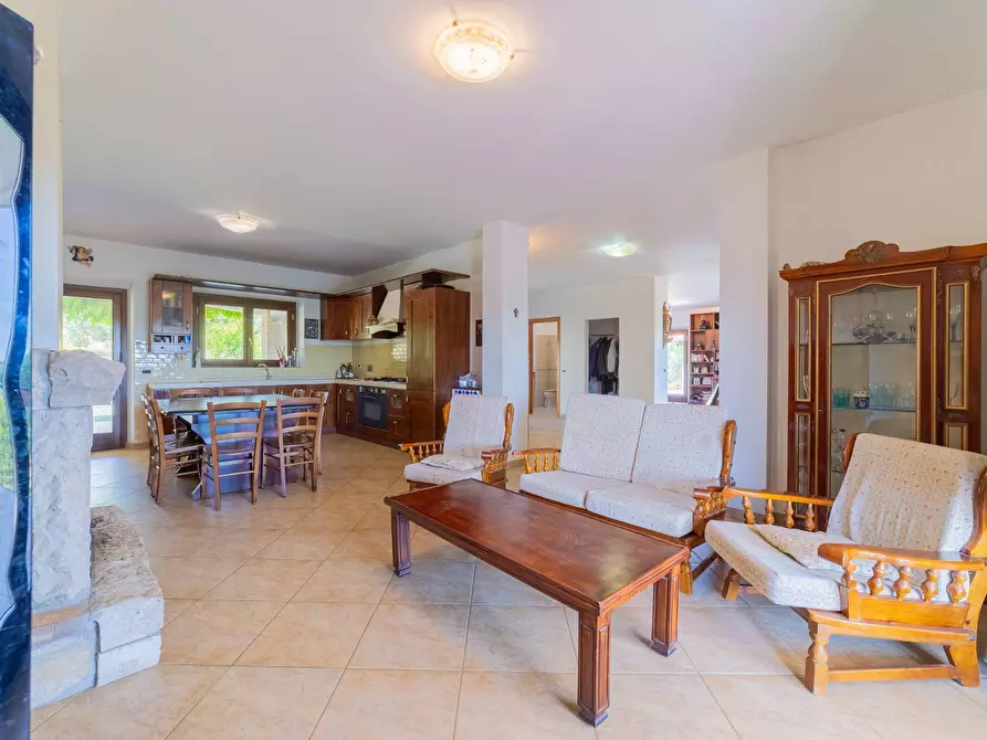 Immagine 10 di Villa in vendita  in Via Maddalena 49/a a Vasto