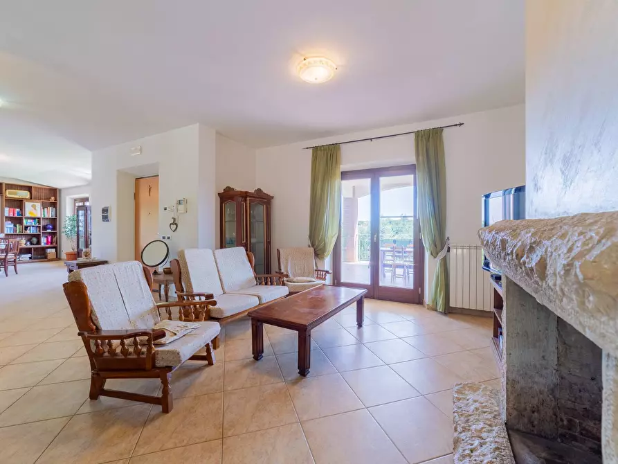 Immagine 15 di Villa in vendita  in Via Maddalena 49/a a Vasto