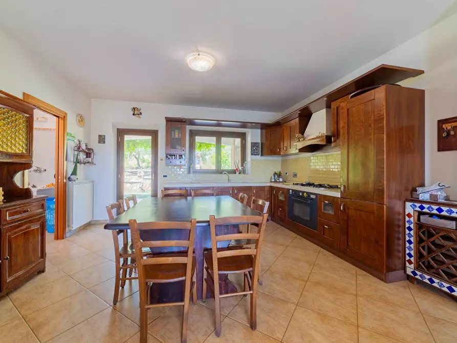 Immagine 16 di Villa in vendita  in Via Maddalena 49/a a Vasto