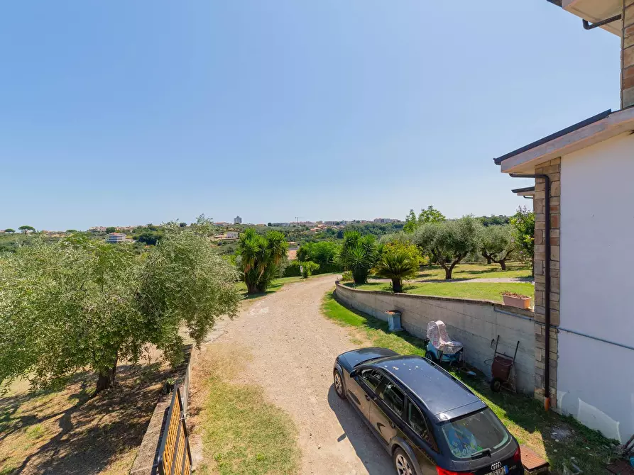 Immagine 50 di Villa in vendita  in Via Maddalena 49/a a Vasto