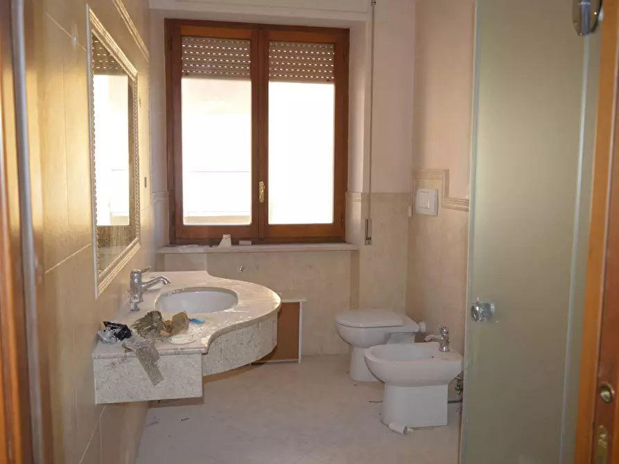 Immagine 13 di Appartamento in vendita  in Via Talete 1 a Vasto