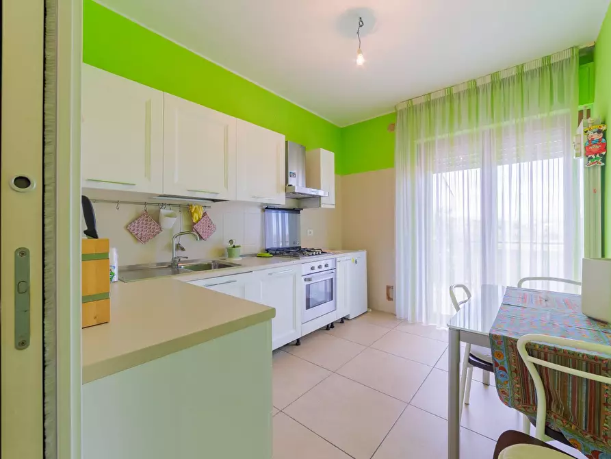 Immagine 7 di Appartamento in vendita  in via dei Conti Ricci 143 a Vasto