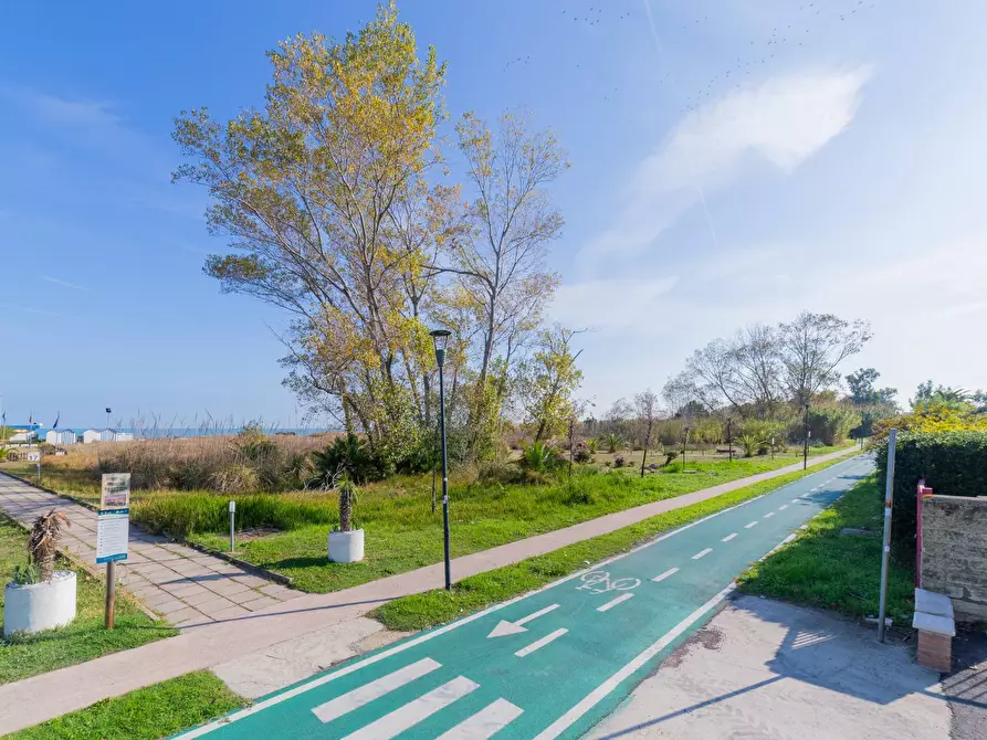 Immagine 34 di Appartamento in vendita  in via Libeccio 3 a Vasto