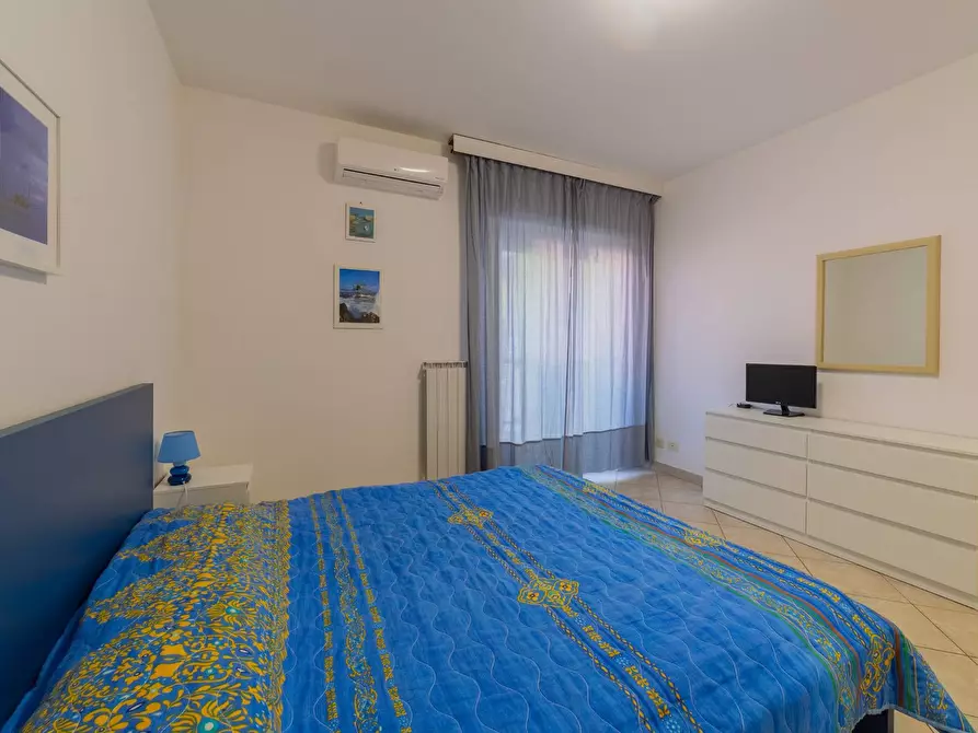 Immagine 12 di Appartamento in vendita  in via Libeccio 3 a Vasto